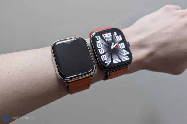 Apple Watch Series 7 Hermès a Redmi Watch 5