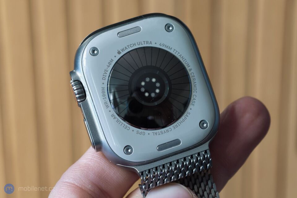 Apple Watch Ultra 4