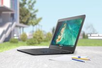 ASUS Chromebook C403