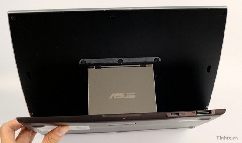 ASUS Eee Pad Slider