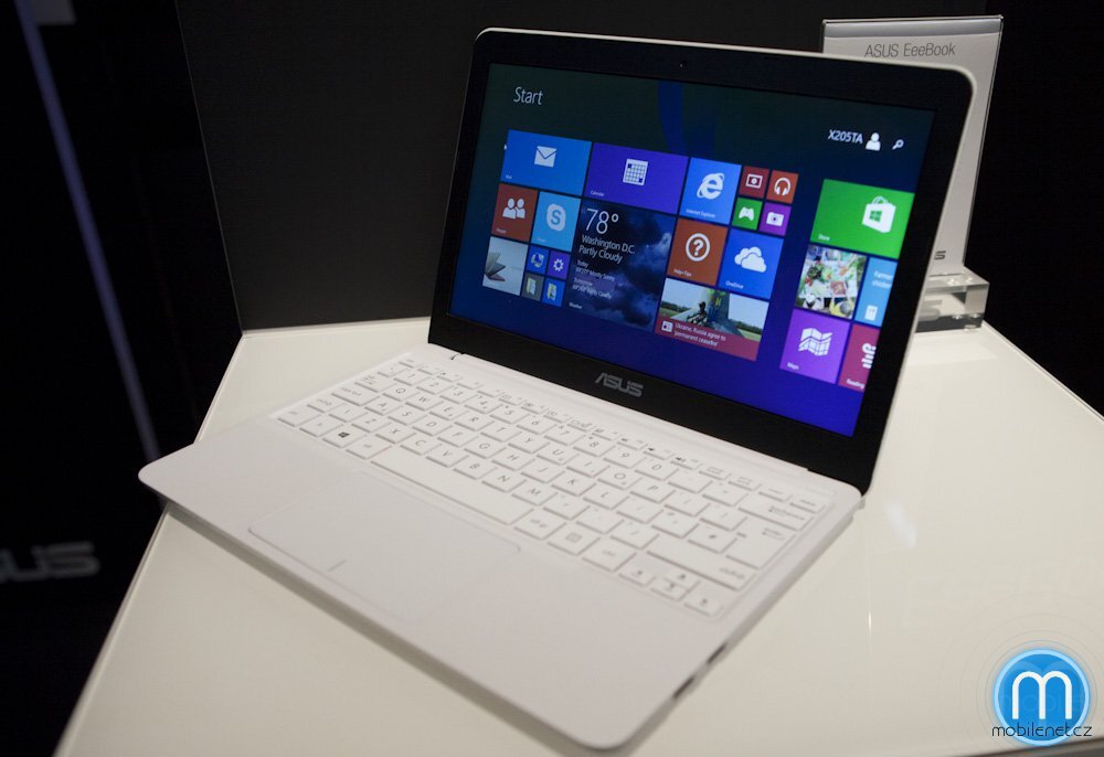 ASUS EeeBook X205