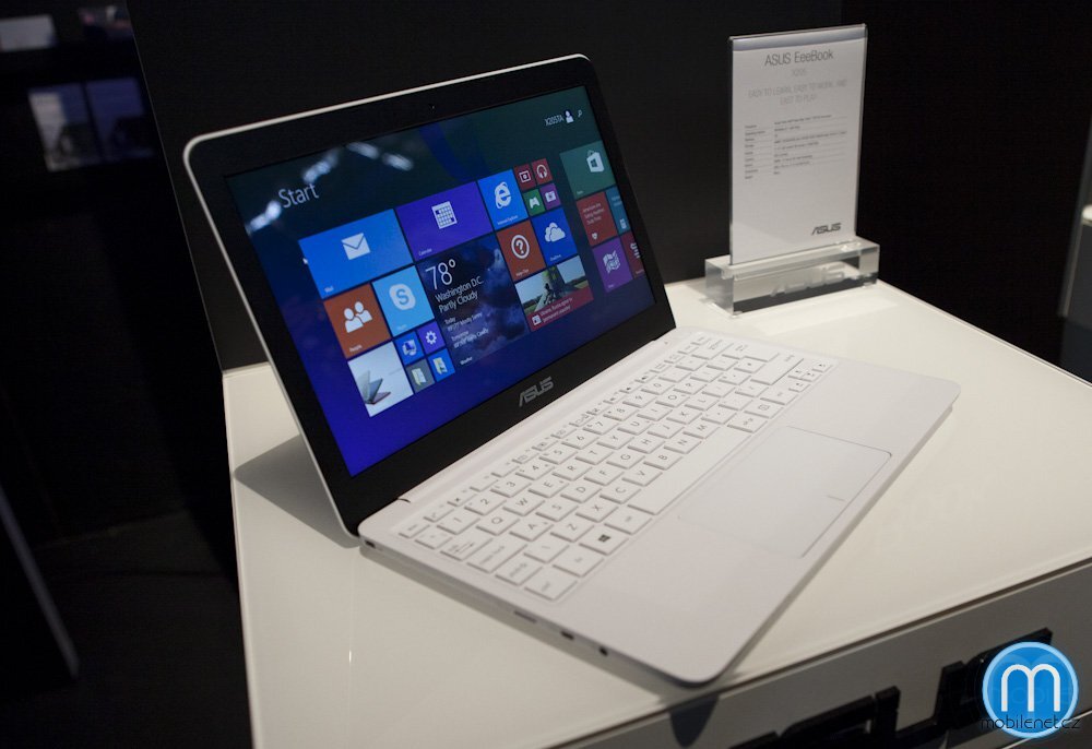 ASUS EeeBook X205