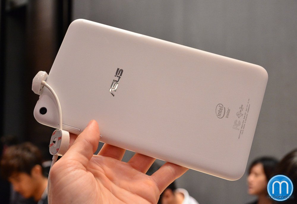 ASUS FonePad 8 (2014)