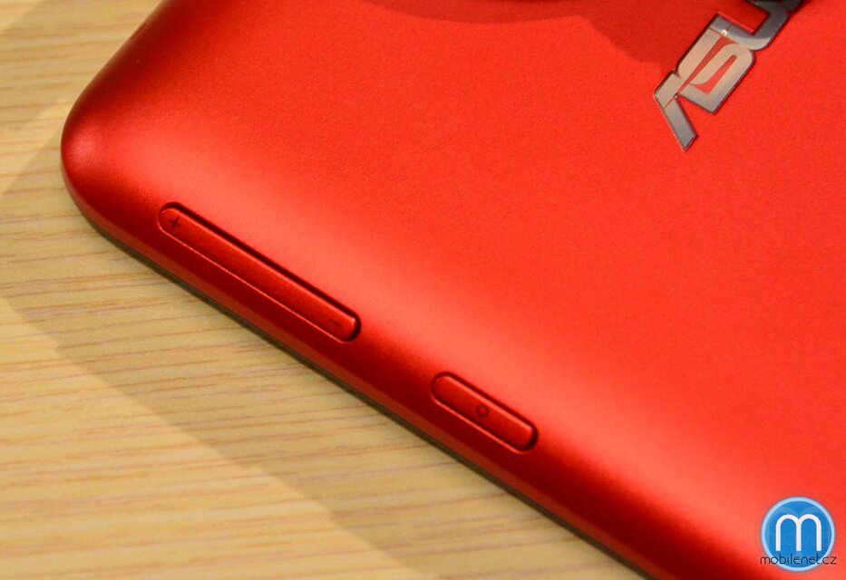 ASUS MeMo Pad 7 (2014)