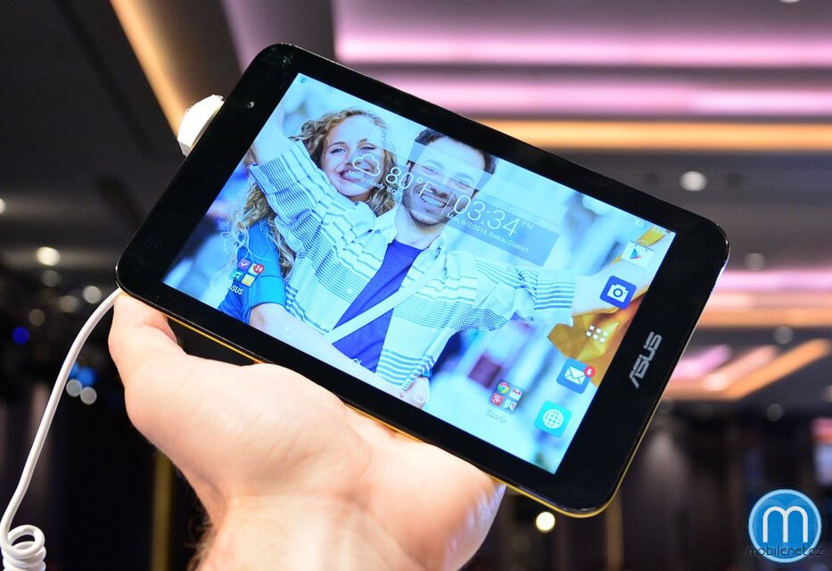 ASUS MeMo Pad 7 (2014)