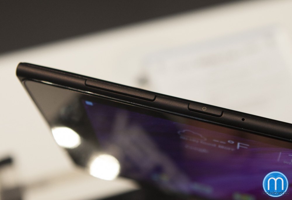 ASUS MeMo Pad 7 ME572CL