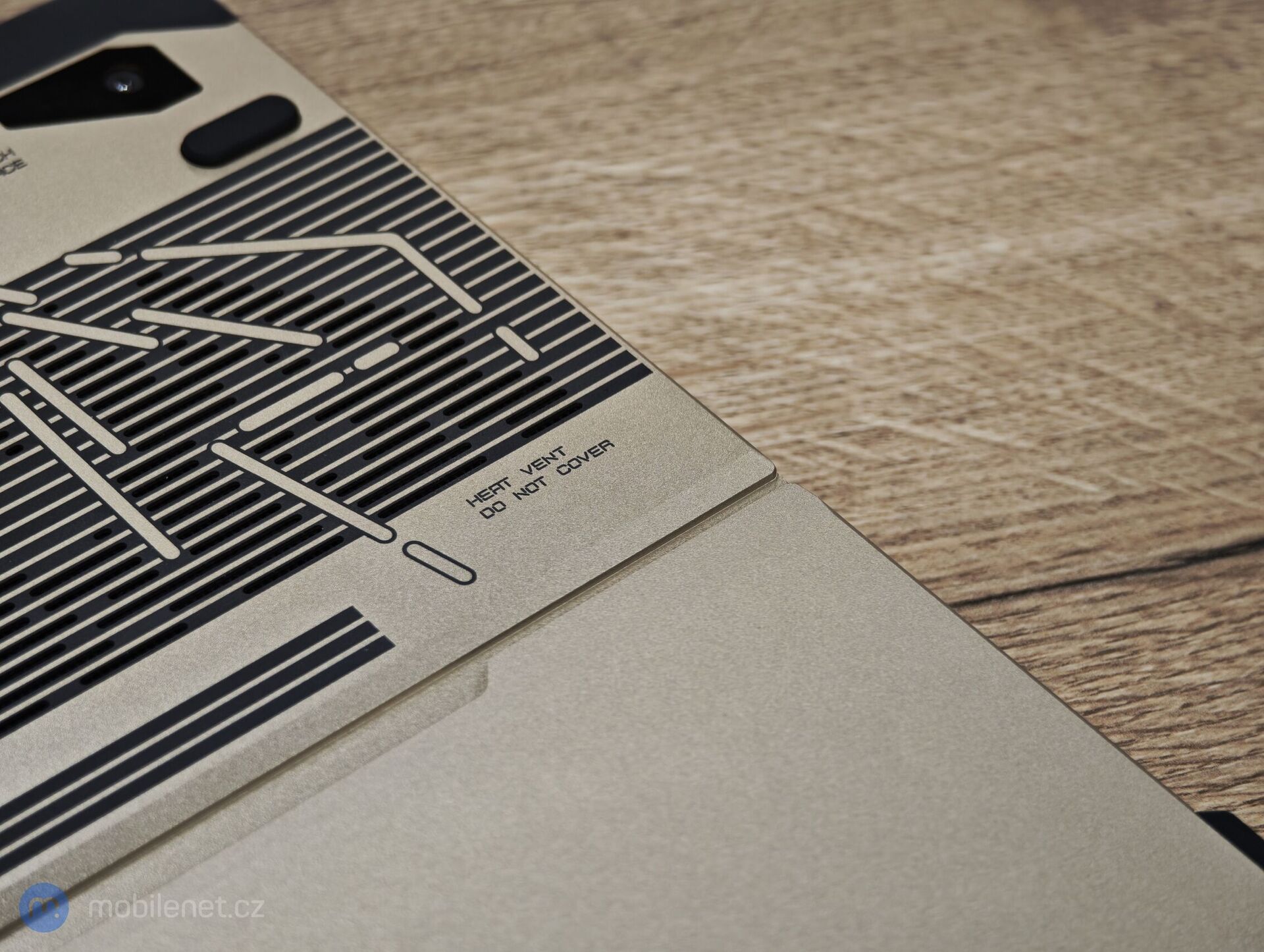 ASUS ROG FLOW Z13 Kojima Productions