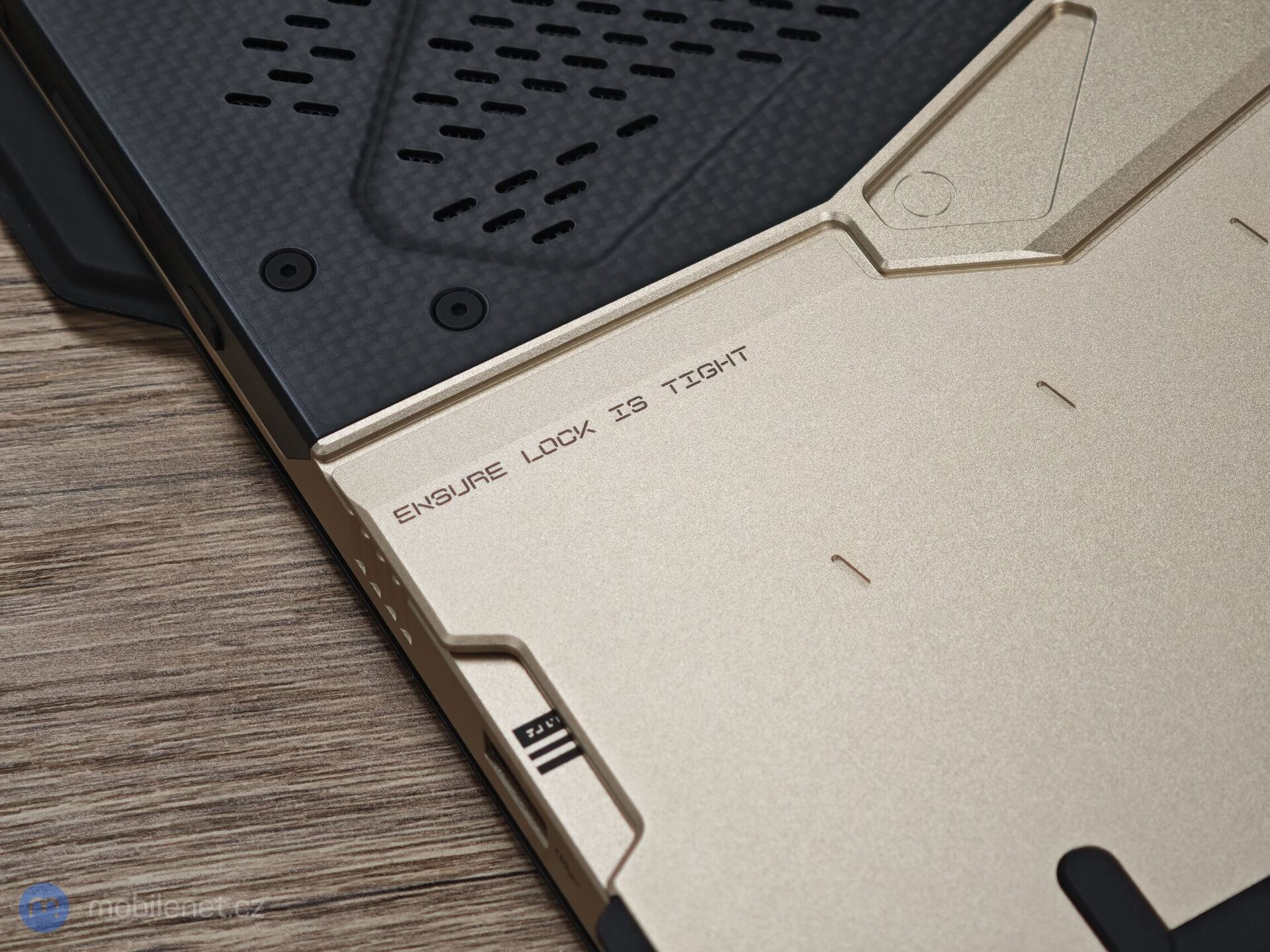 ASUS ROG FLOW Z13 Kojima Productions