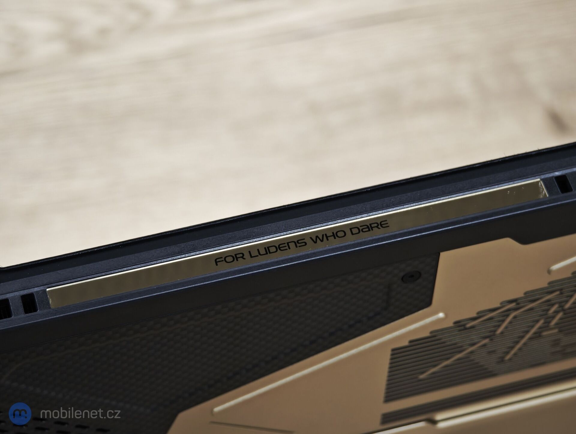 ASUS ROG FLOW Z13 Kojima Productions