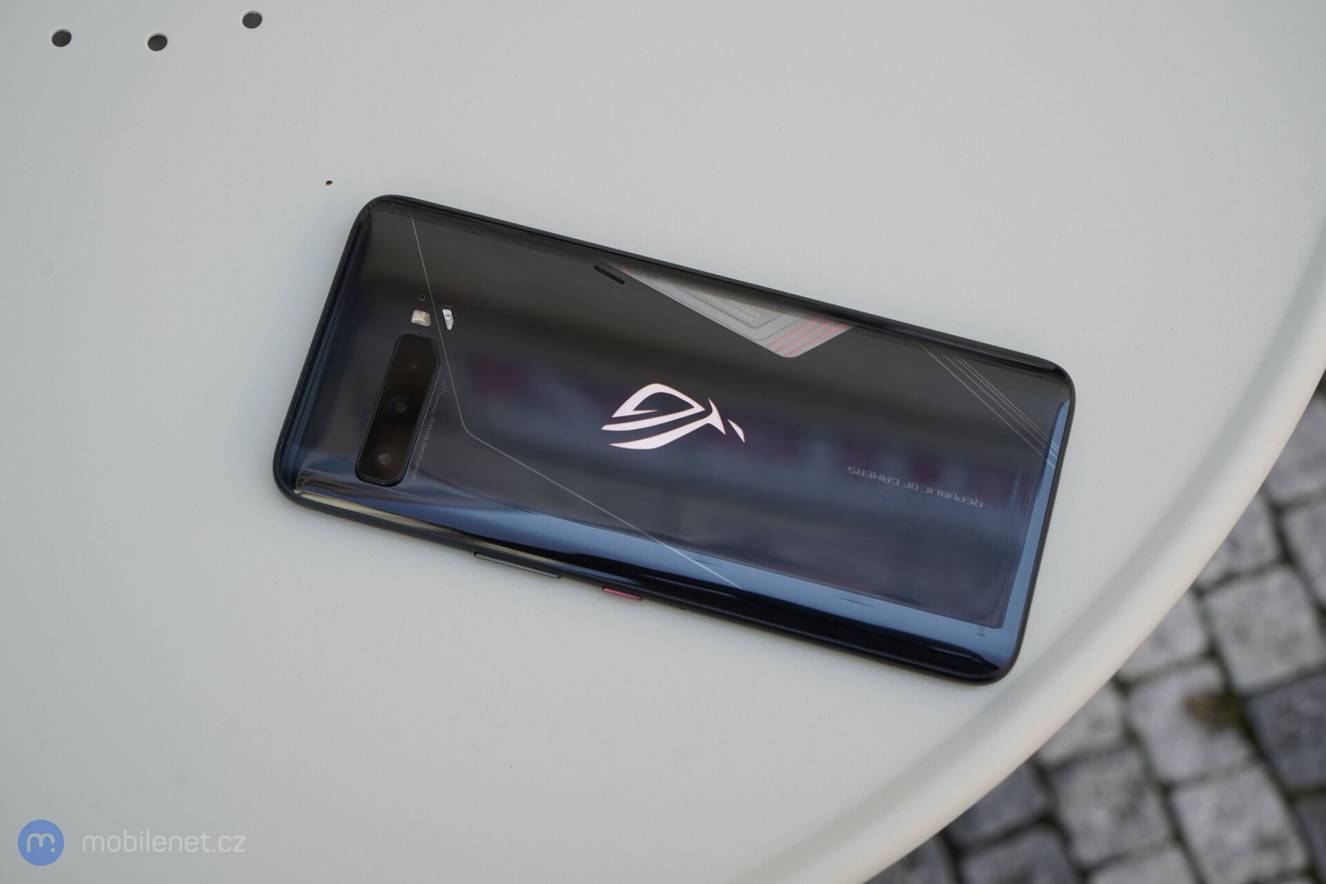 ASUS ROG Phone 3