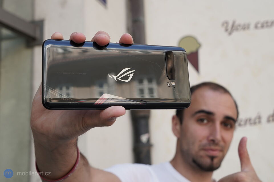 ASUS ROG Phone 3