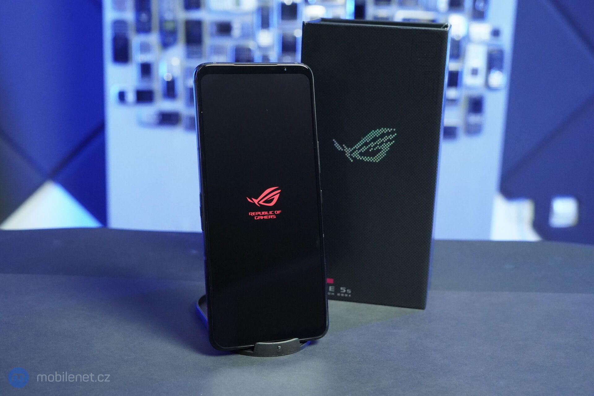 ASUS ROG Phone 5s