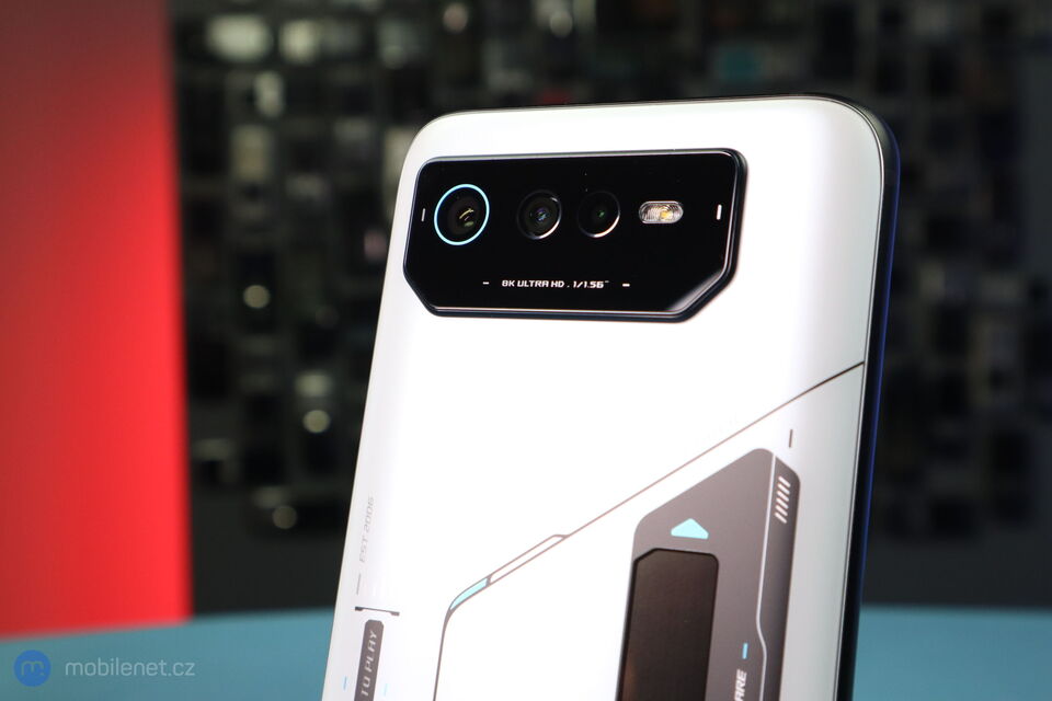 ASUS ROG Phone 6 Pro