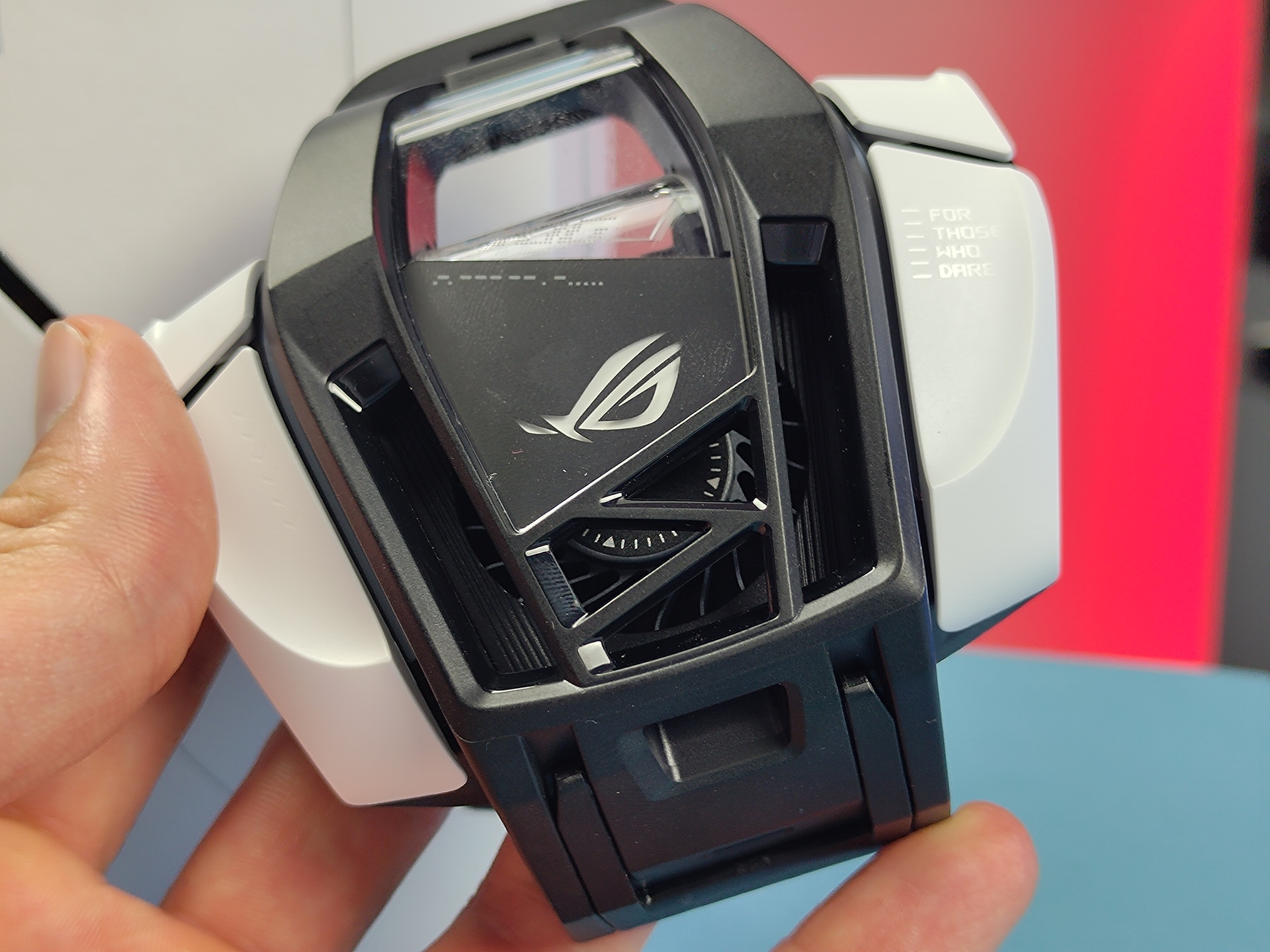 ASUS ROG Phone 6 Pro