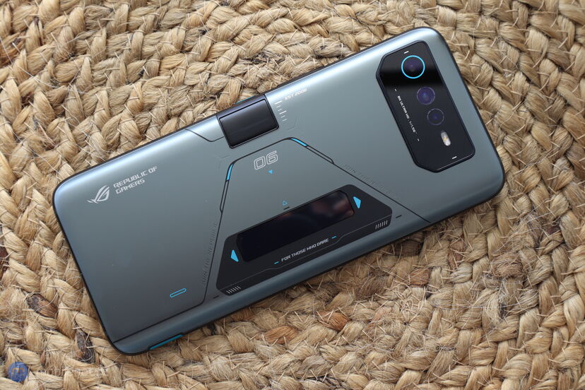 ASUS ROG Phone 6D Ultimate