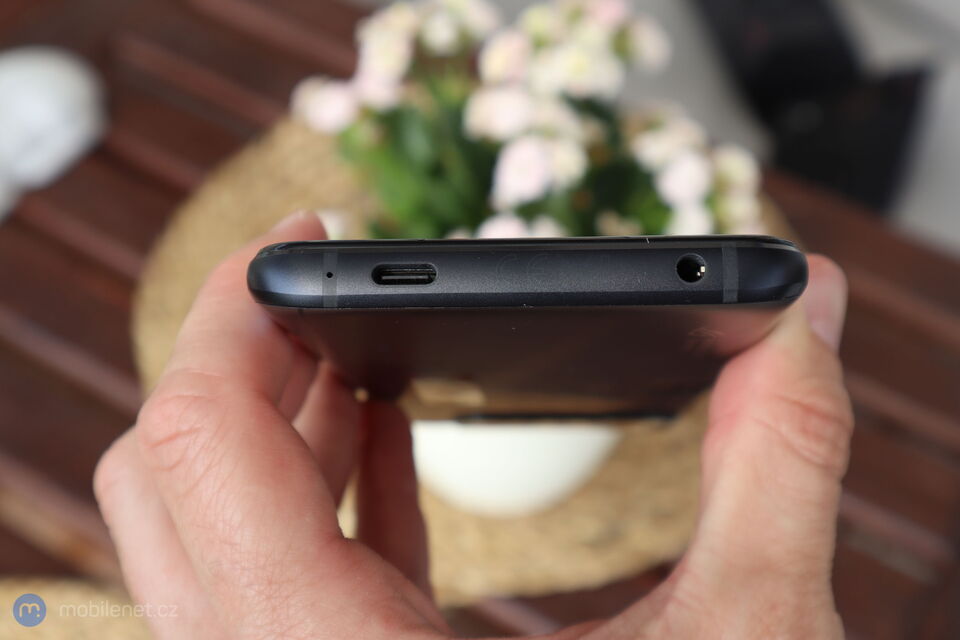 ASUS ROG Phone 6D Ultimate