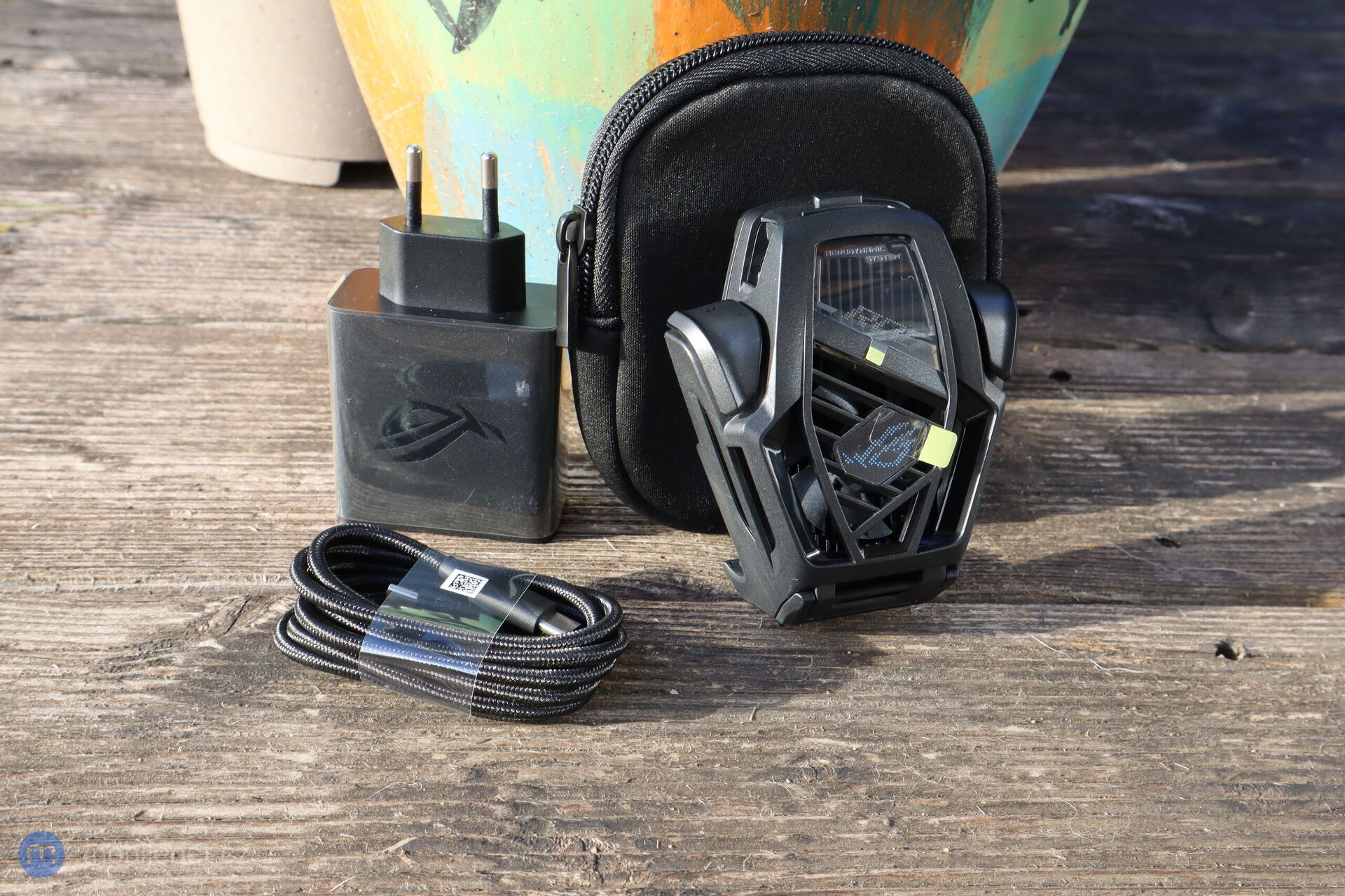 ASUS ROG Phone 8 Pro