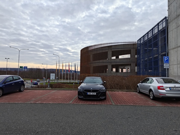 ASUS ROG Phone 8 Pro