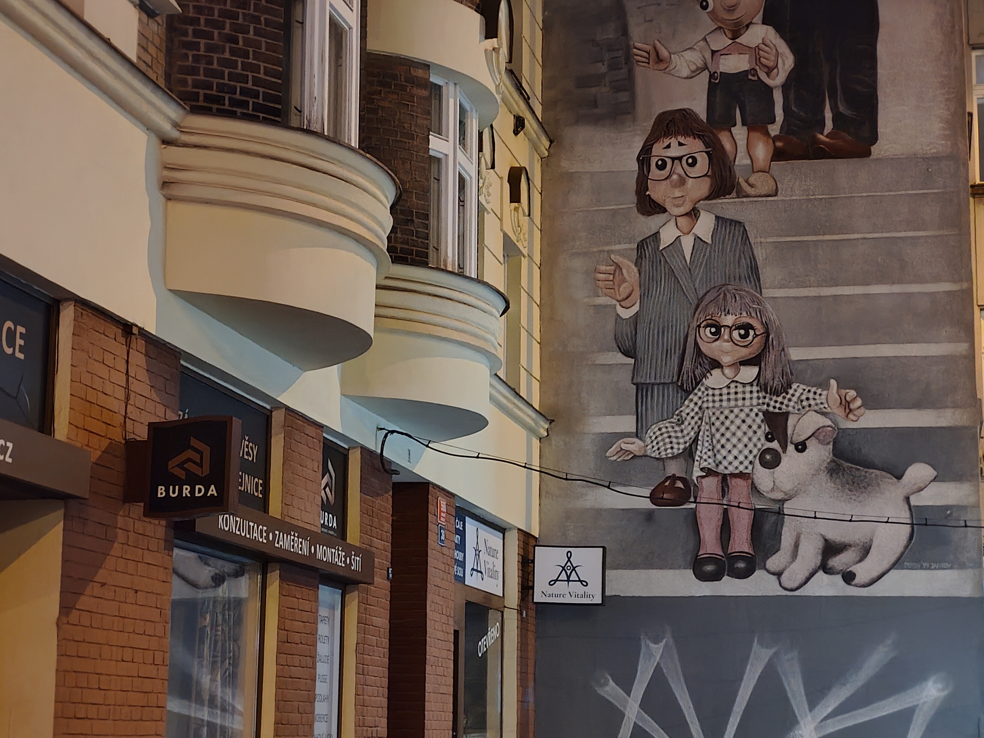 ASUS ROG Phone 8 Pro