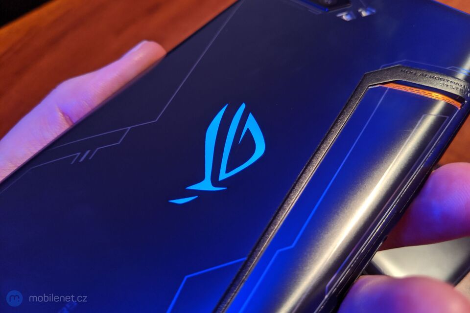 ASUS ROG Phone II
