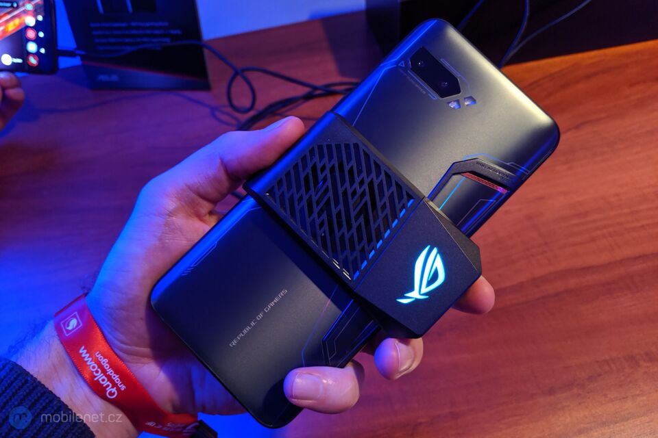 ASUS ROG Phone II