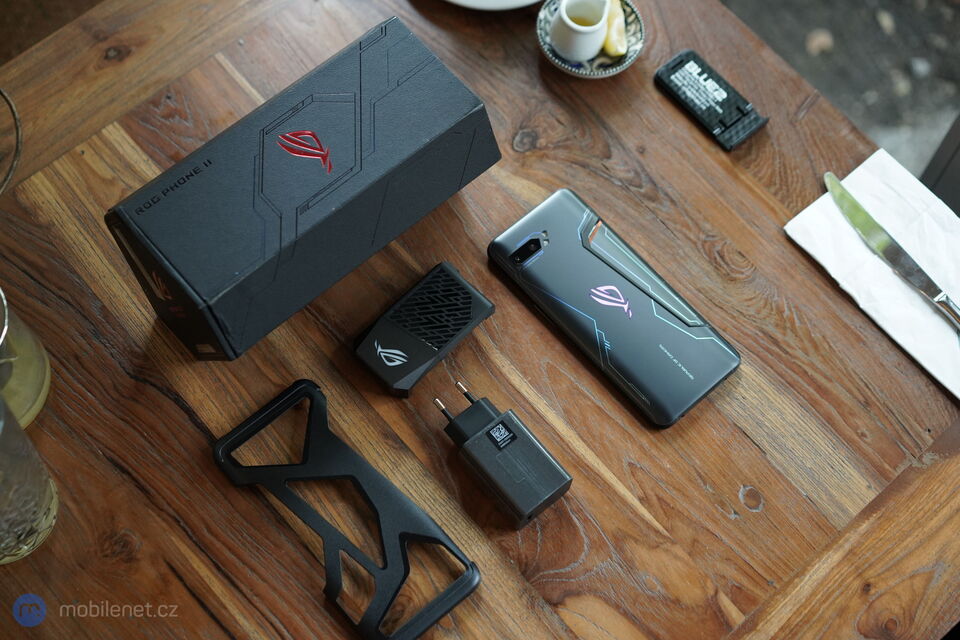 ASUS ROG Phone II