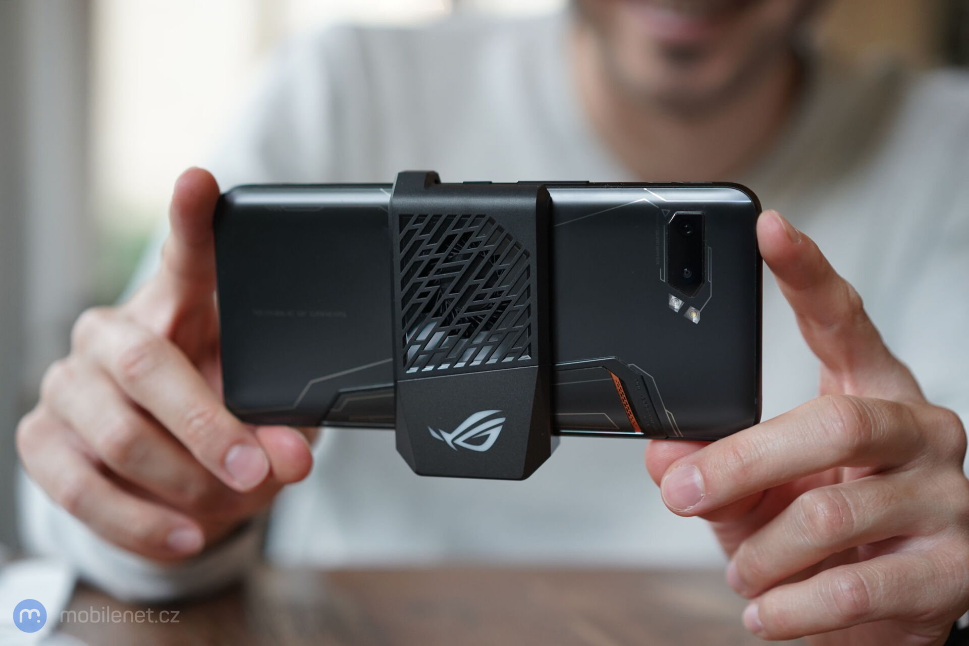 ASUS ROG Phone II