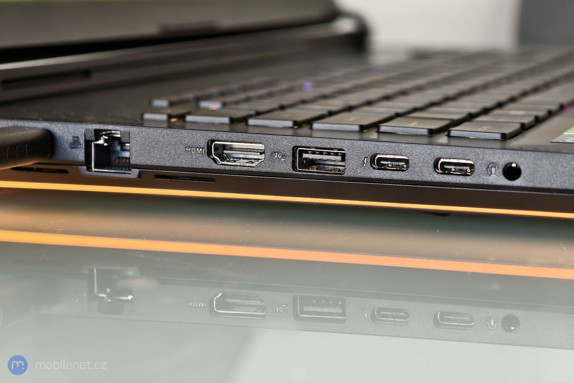 ASUS ROG Strix Scar 18\"