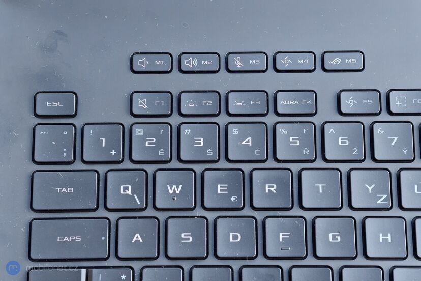 ASUS ROG Strix Scar 18\"