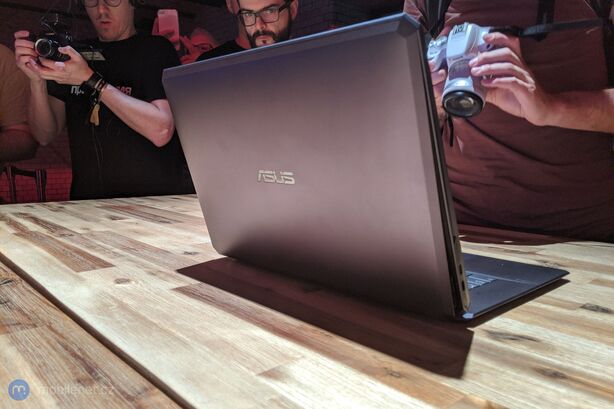 ASUS StudioBook One