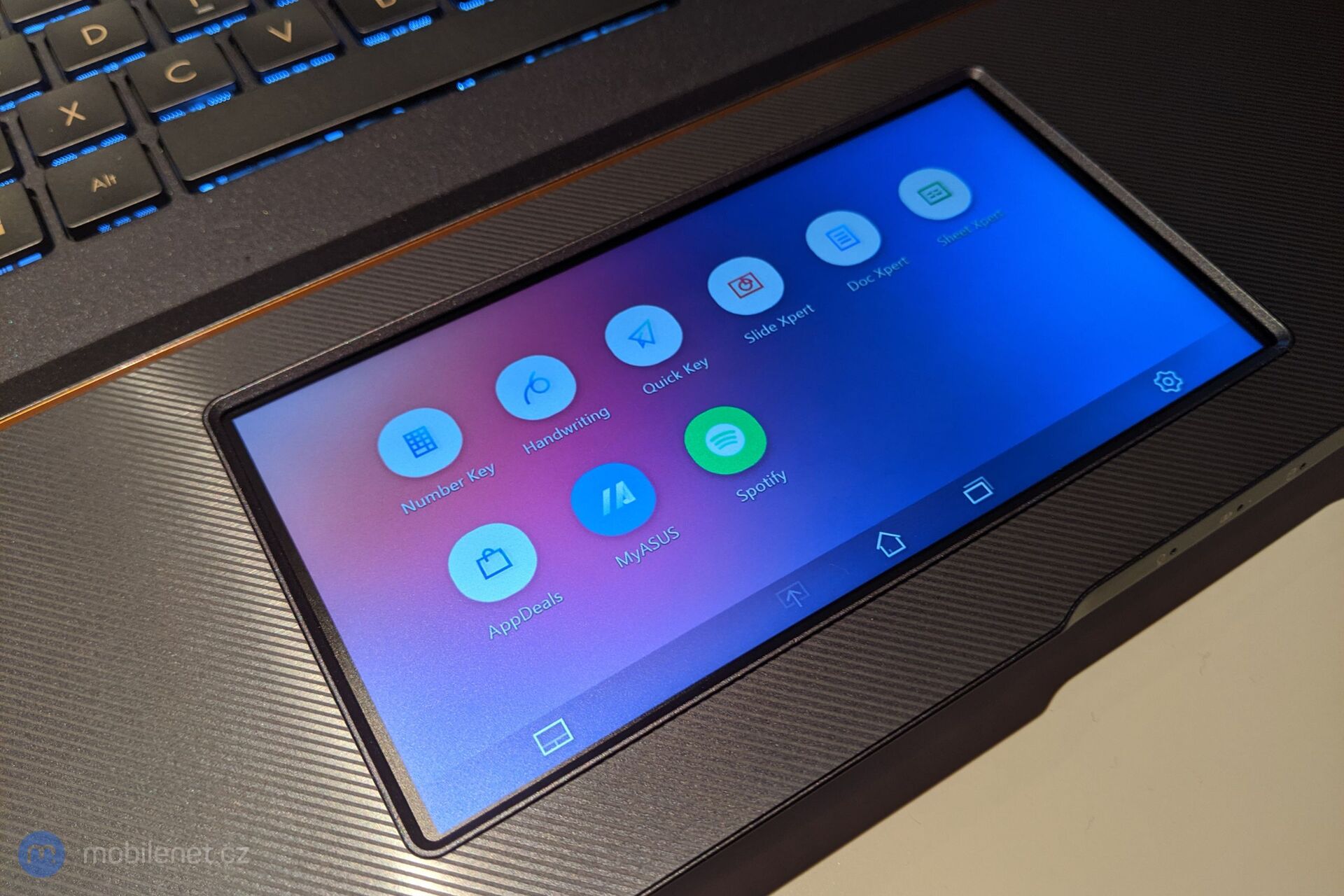 ASUS StudioBook Pro X