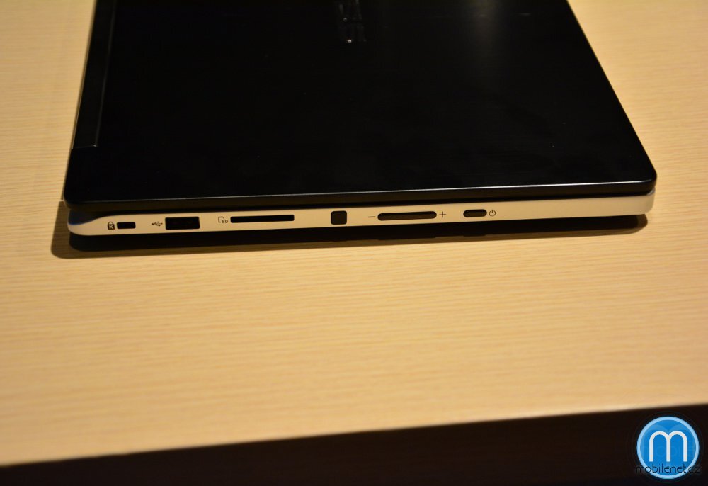 ASUS Transformer Book Flip TP300