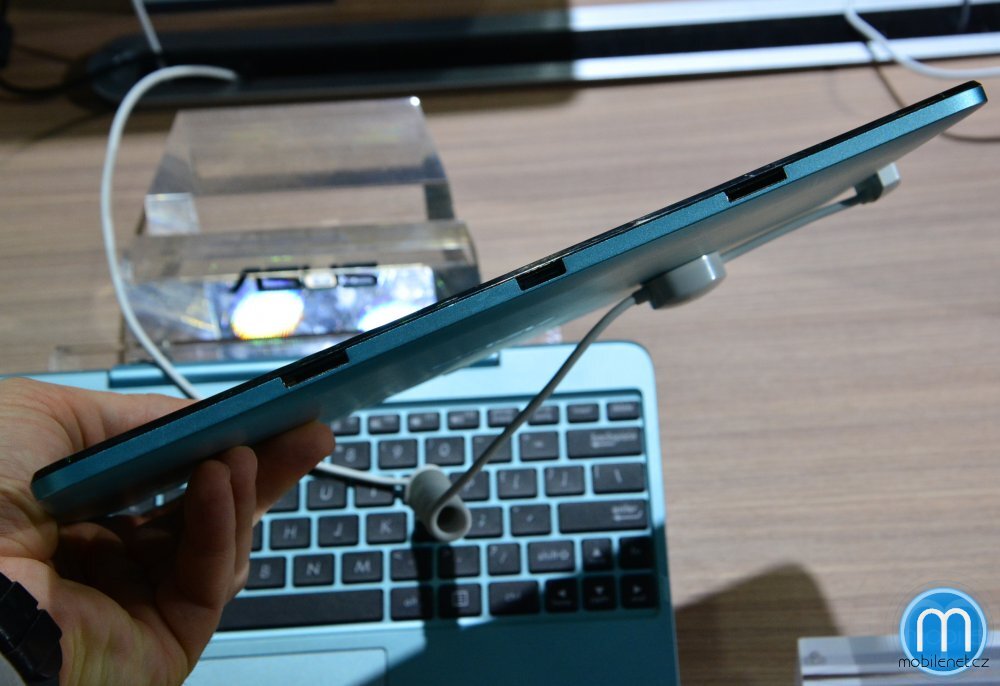 ASUS Transformer Book T100HA