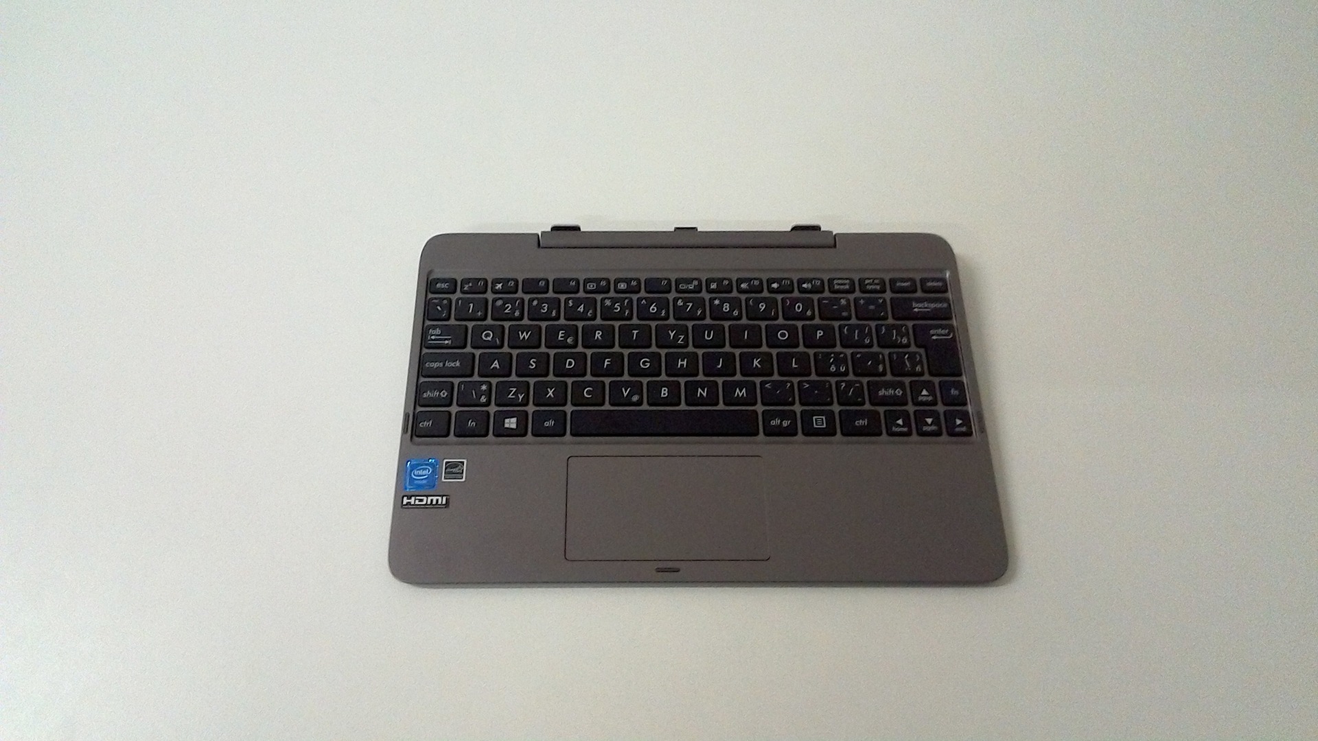 ASUS Transformer Book T100HA