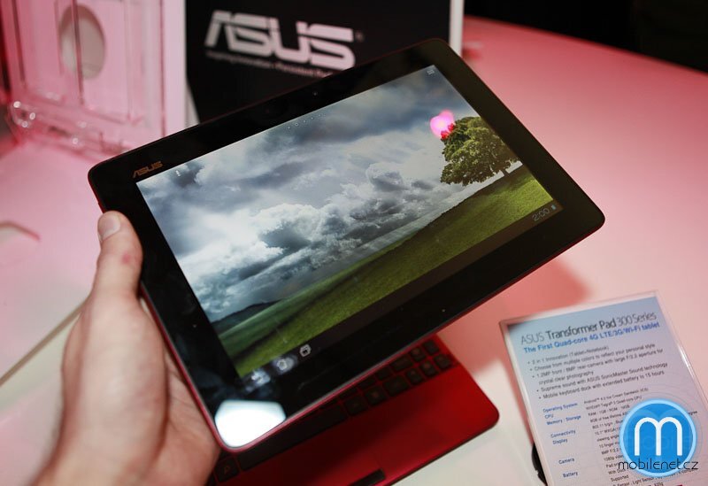 ASUS Transformer Pad 300 Series