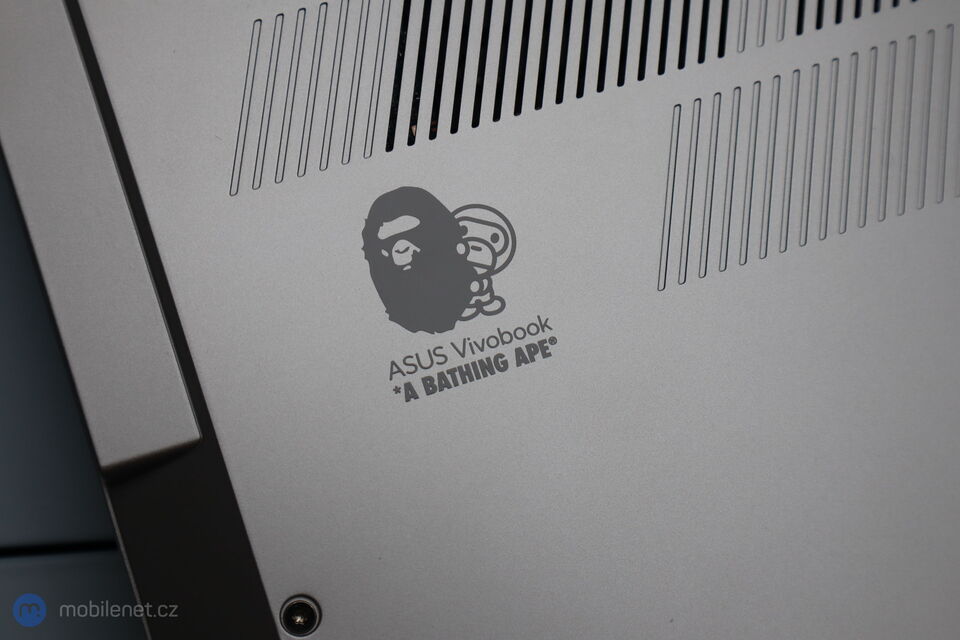 ASUS Vivobook S 15 OLED BAPE Edition