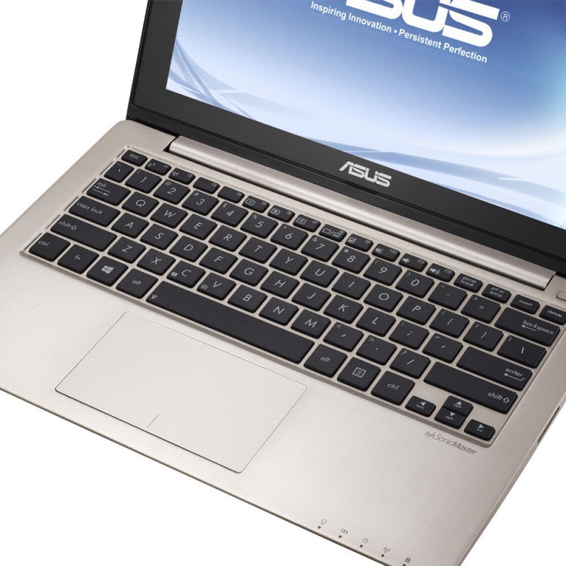 ASUS VivoBook S200E