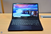 ASUS ZenBook 13 (UX331UAL)
