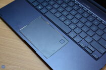 ASUS ZenBook 13 (UX331UAL)