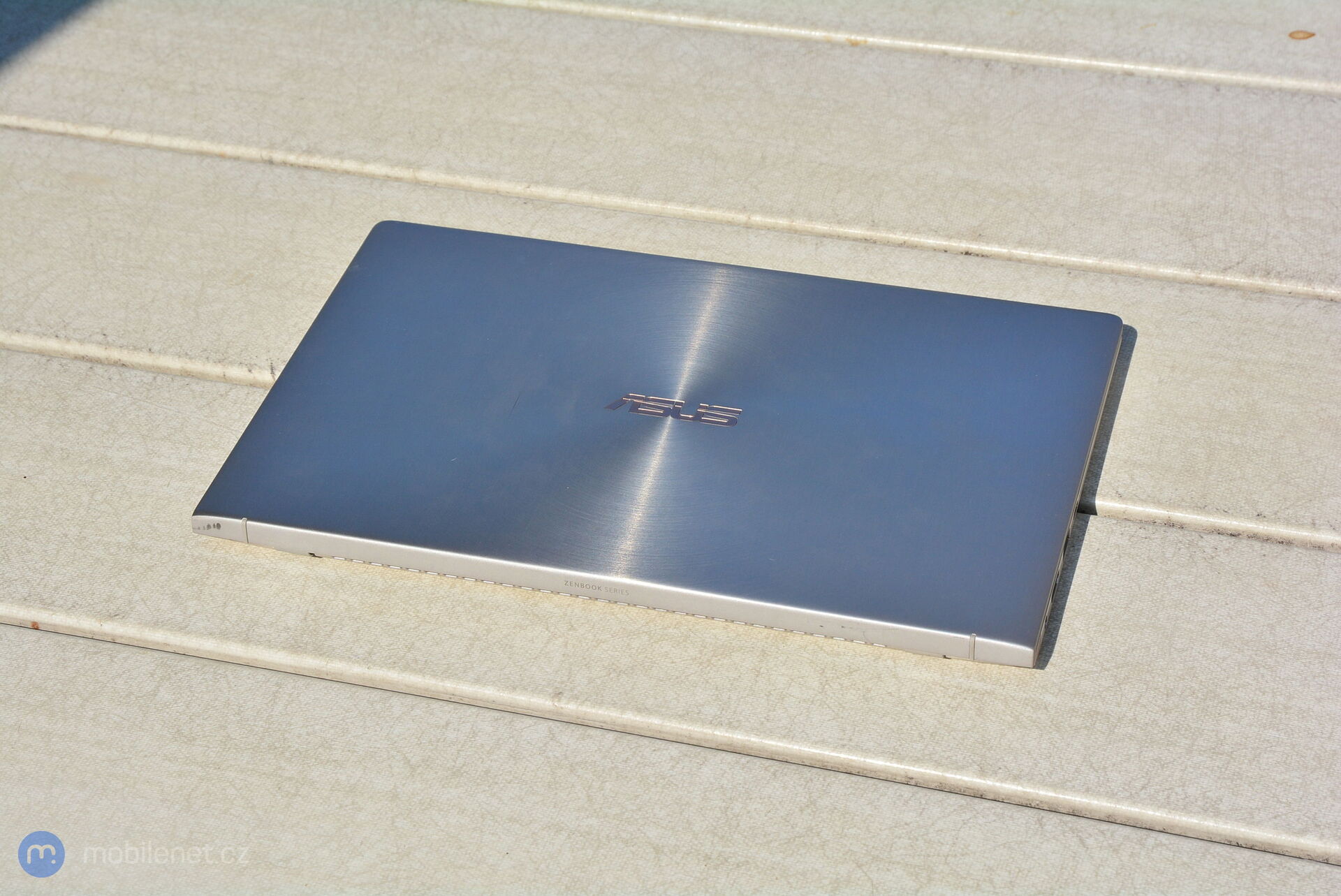 ASUS ZenBook 13 UX333FN