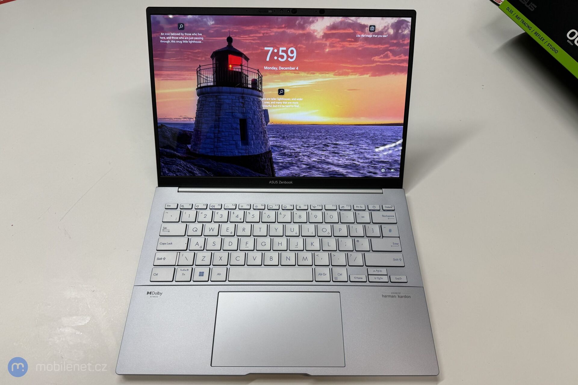 ASUS ZenBook 14 OLED (UX3405MA)