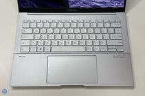 ASUS ZenBook 14 OLED (UX3405MA)