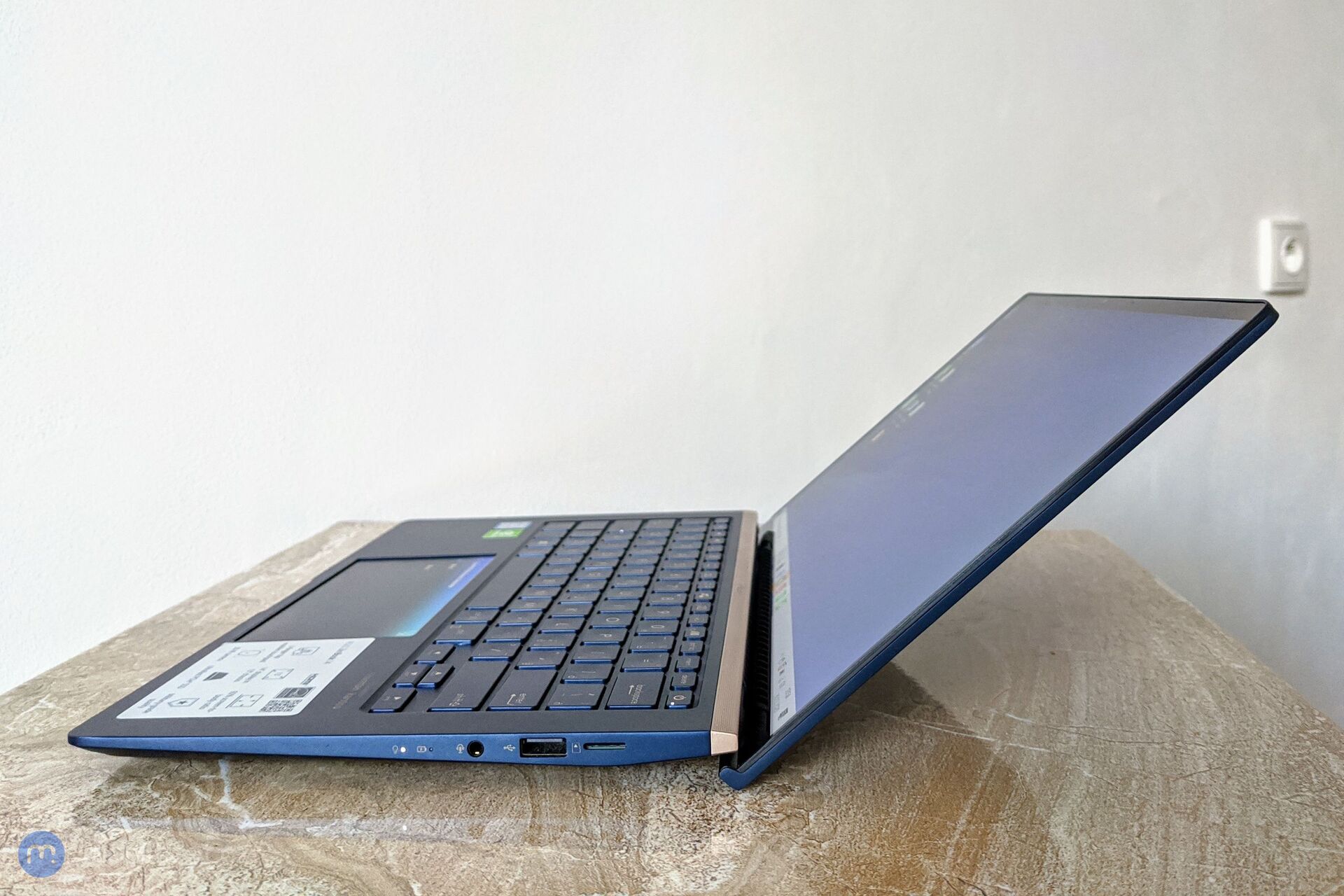 ASUS ZenBook 14 UX434FL