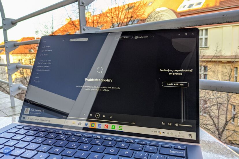 ASUS ZenBook 14 UX434FL