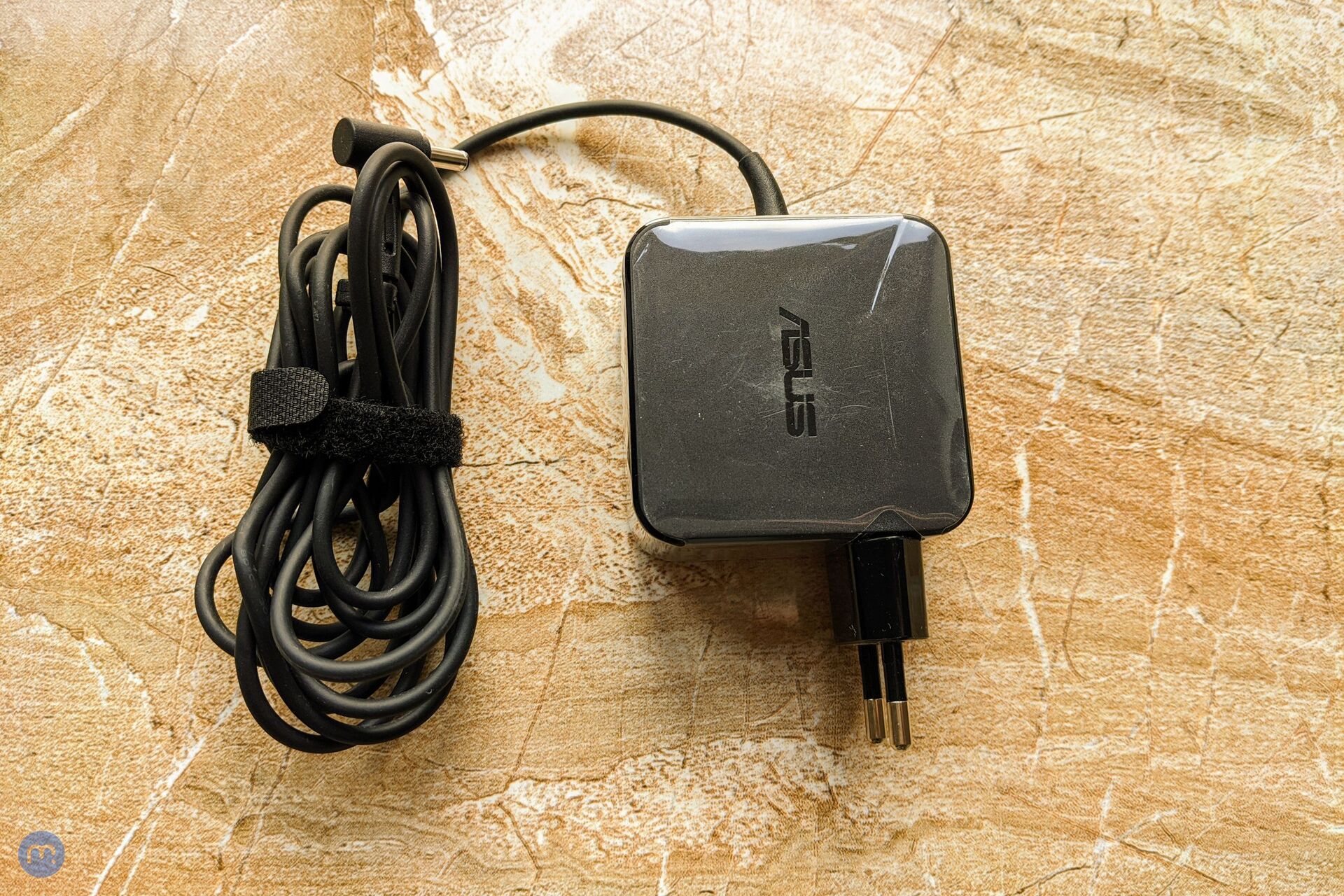 ASUS ZenBook 14 UX434FL