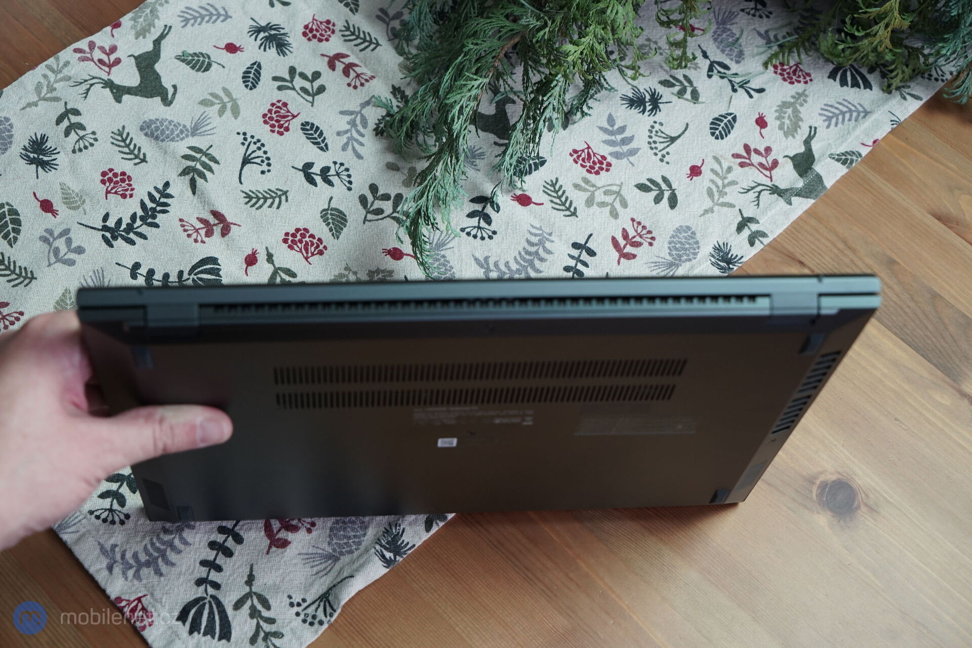 ASUS ZenBook 14X OLED