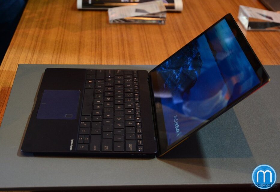 ASUS ZenBook 3