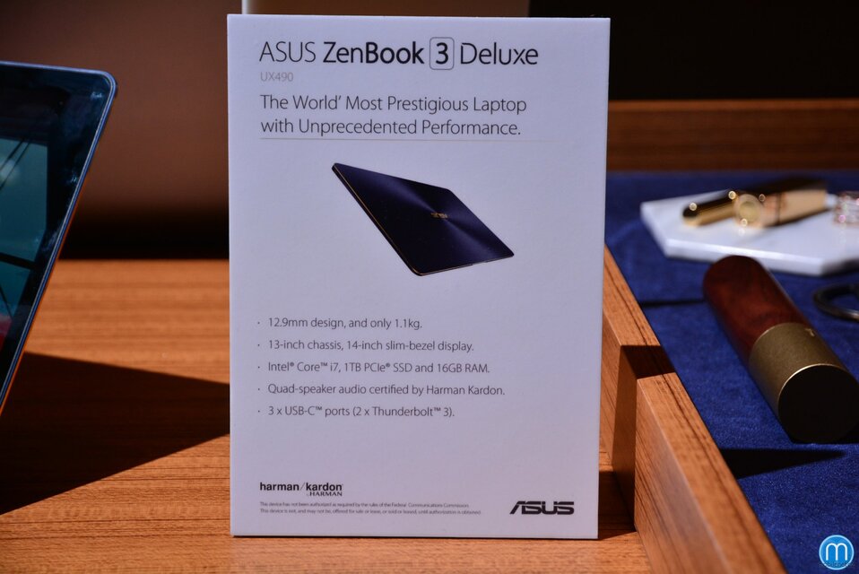 ASUS ZenBook 3 Deluxe