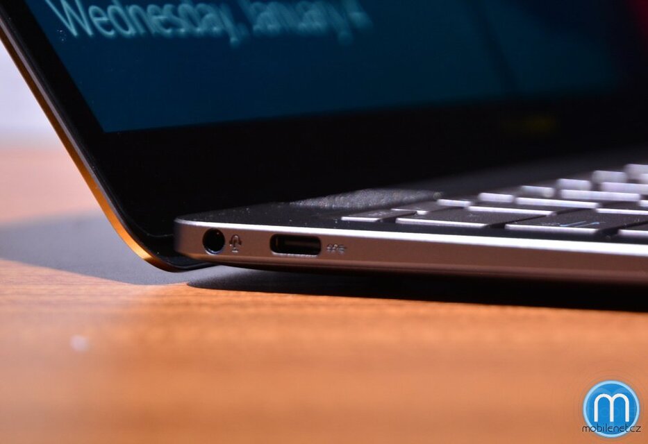 ASUS ZenBook 3 Deluxe