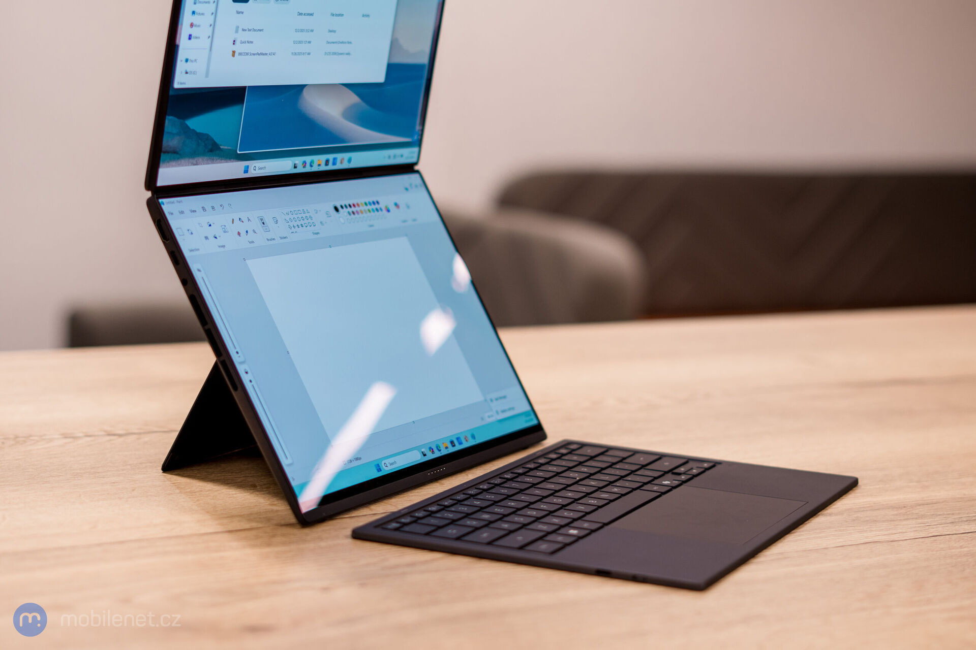 ASUS Zenbook DUO (2026)